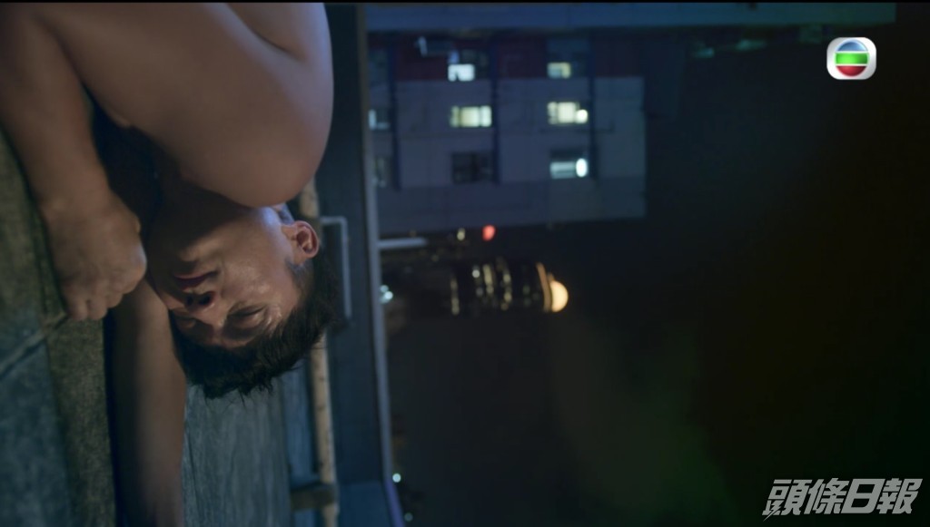 山聰於《金宵大廈2》有裸露鏡頭。